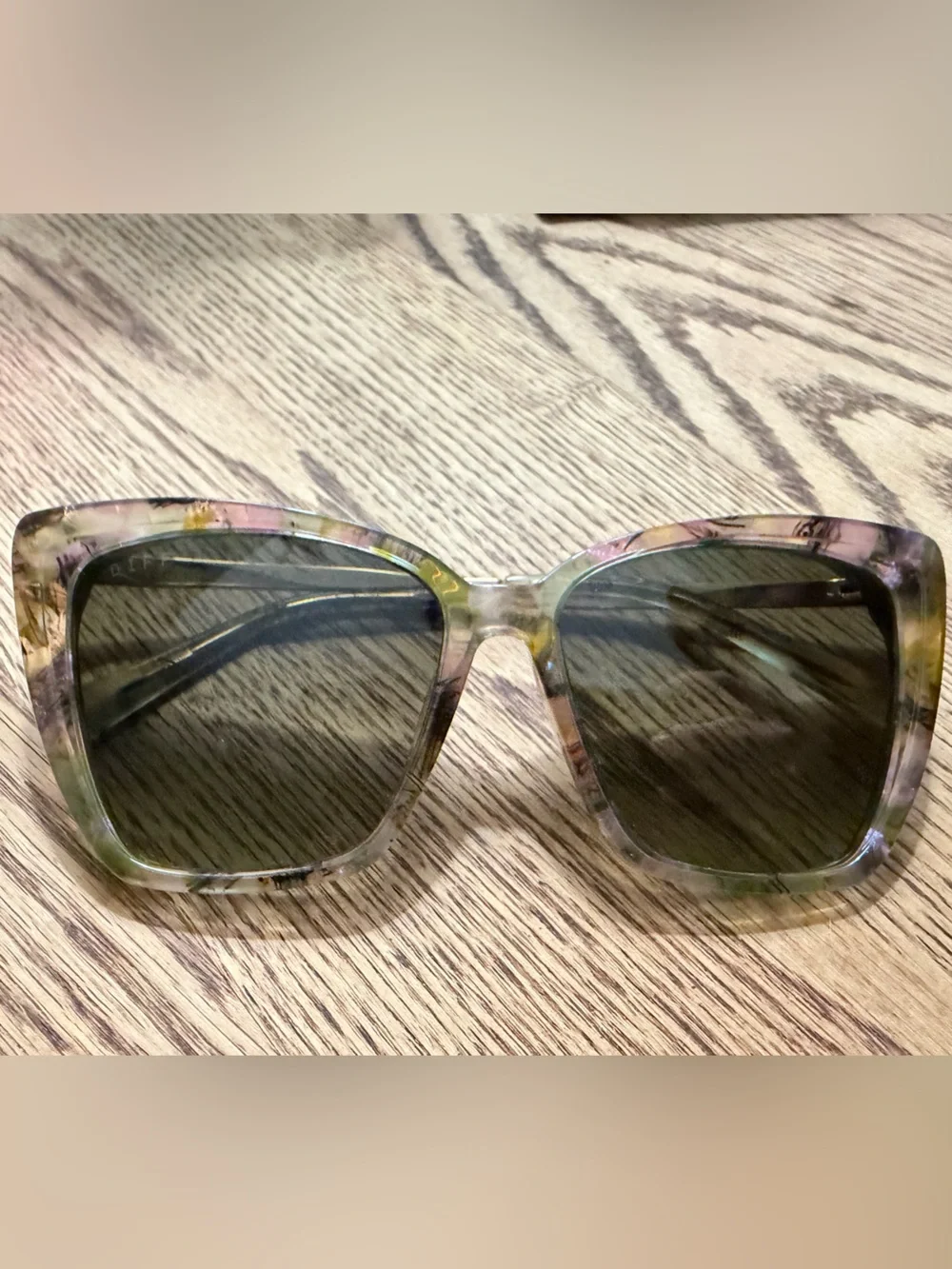 Diff eyewear oversized square sunglasses